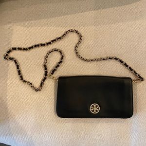 Authentic Tory Burch cross body bag.